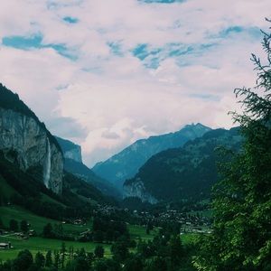 Meet your Posher, Allie